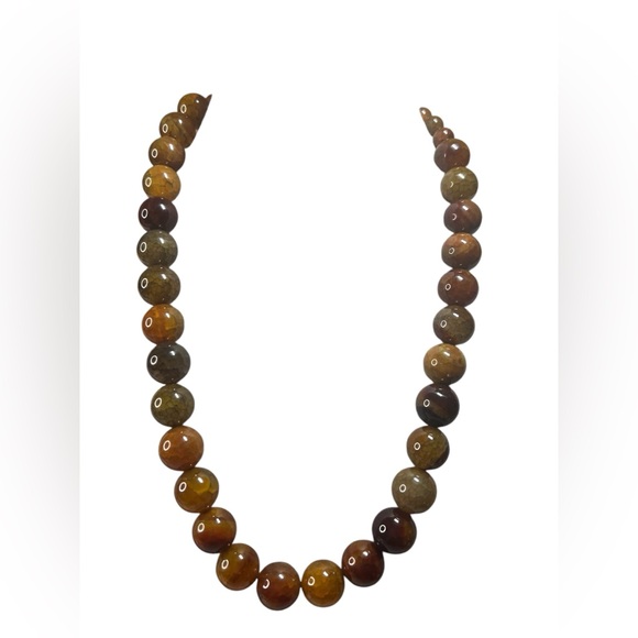 Vintage Jewelry - Vintage stone necklace